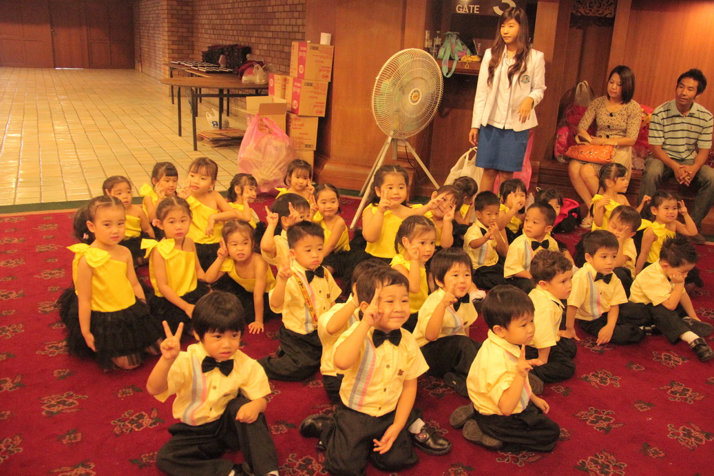 Varee_Annual_Performance 2013_Kindergarten_C2_099